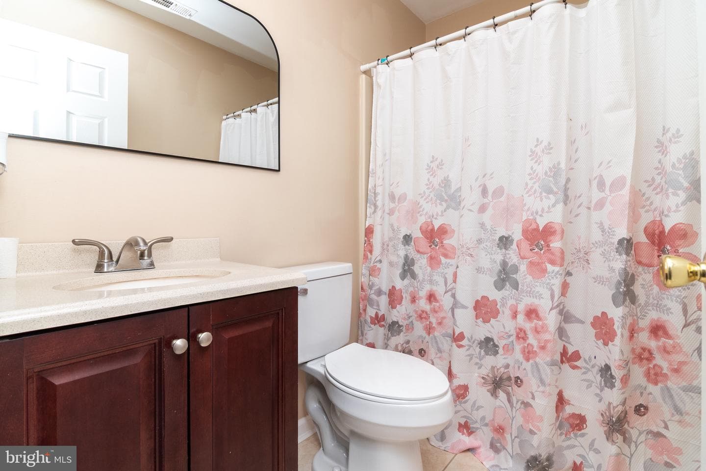 206 Charles Street photo 25