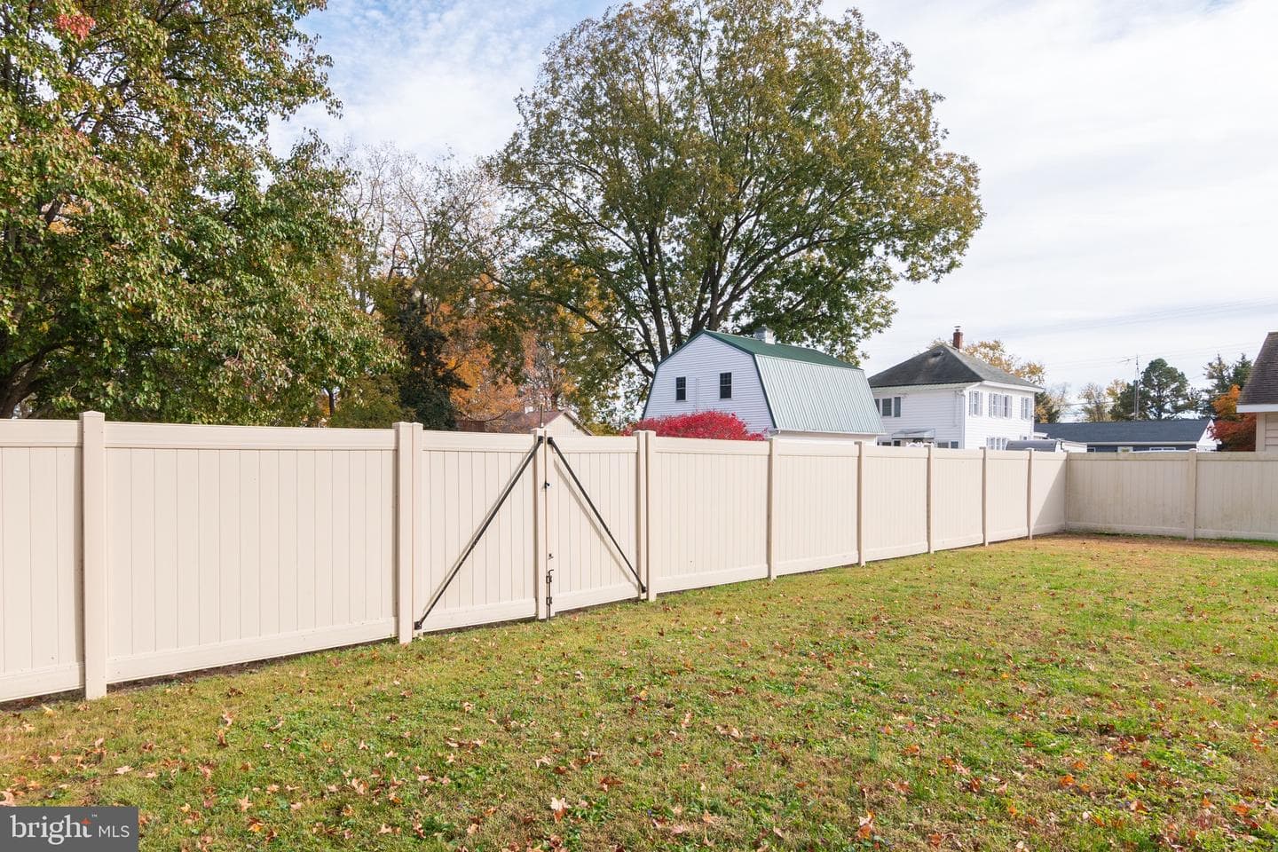 206 Charles Street photo 33