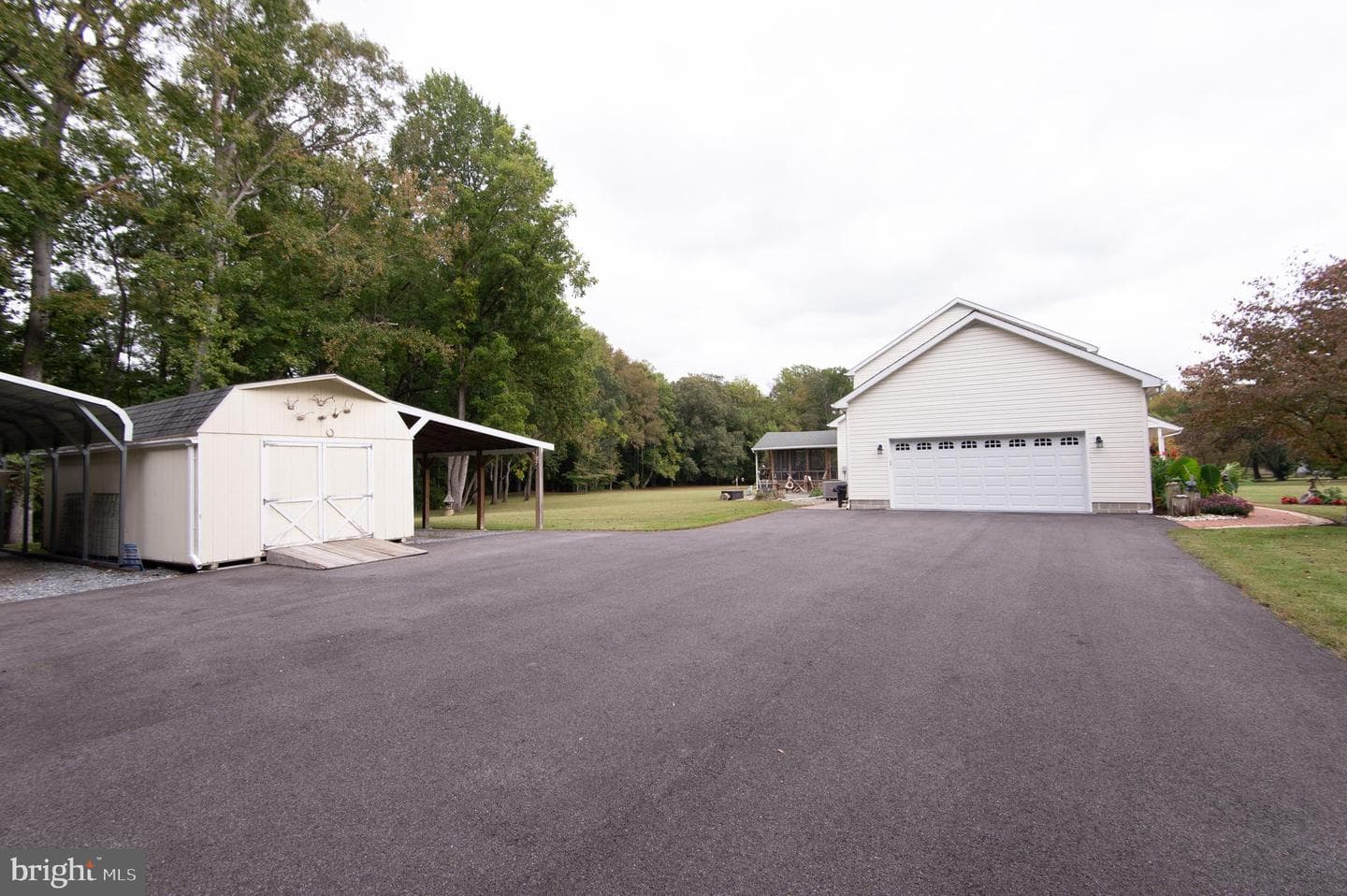 24276 Asbury Drive photo 42