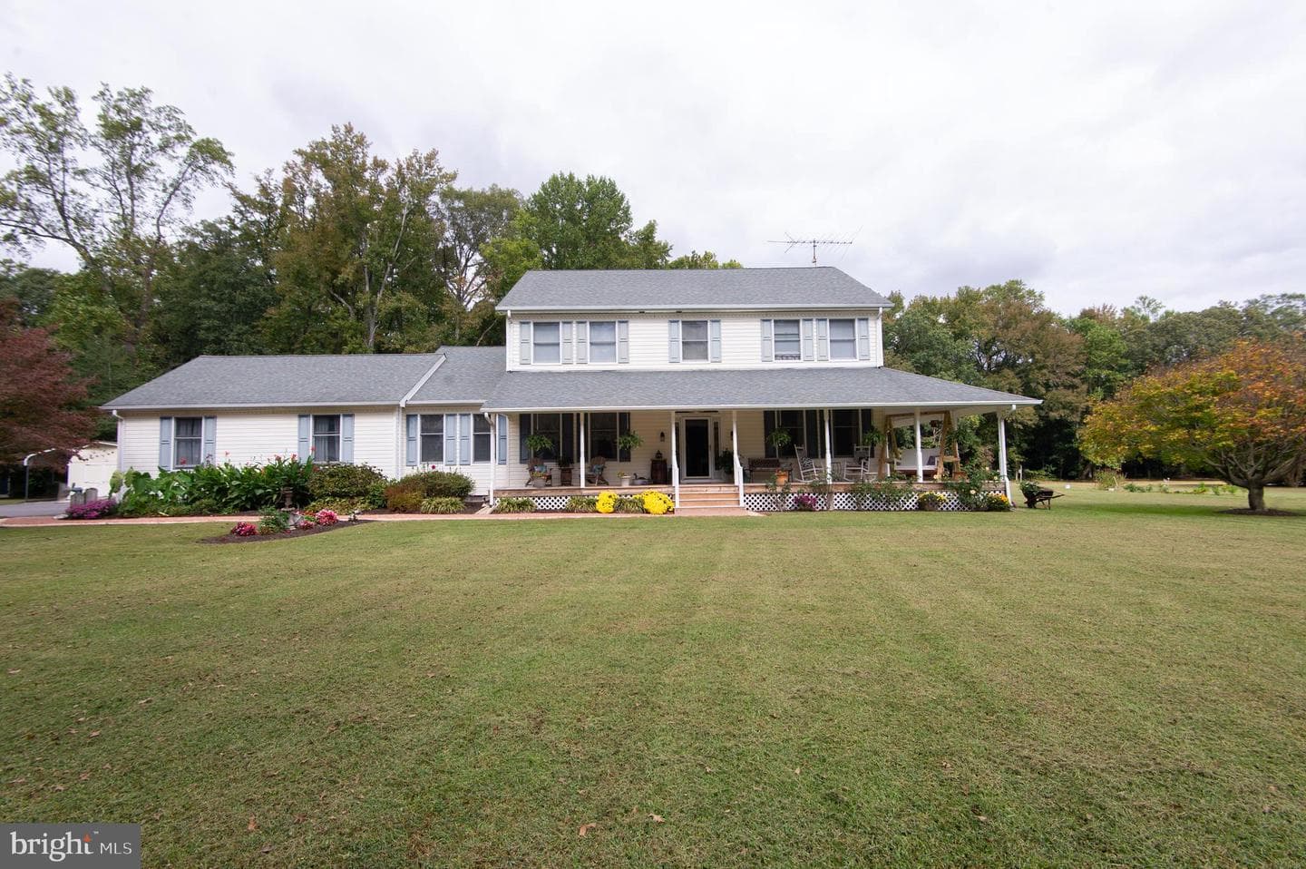 24276 Asbury Drive photo 7