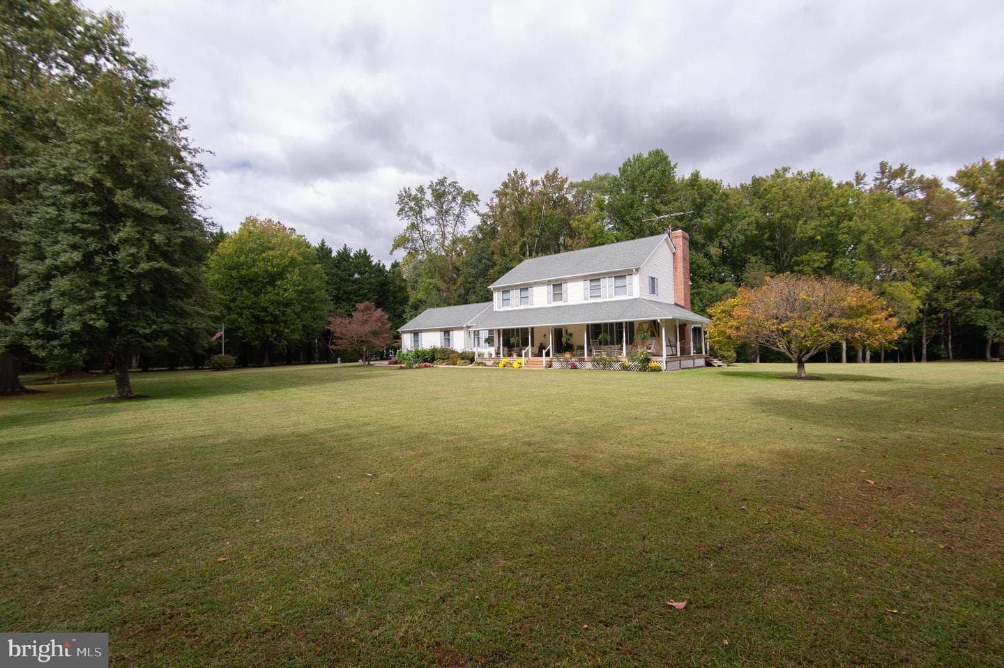 24276 Asbury Drive photo 8
