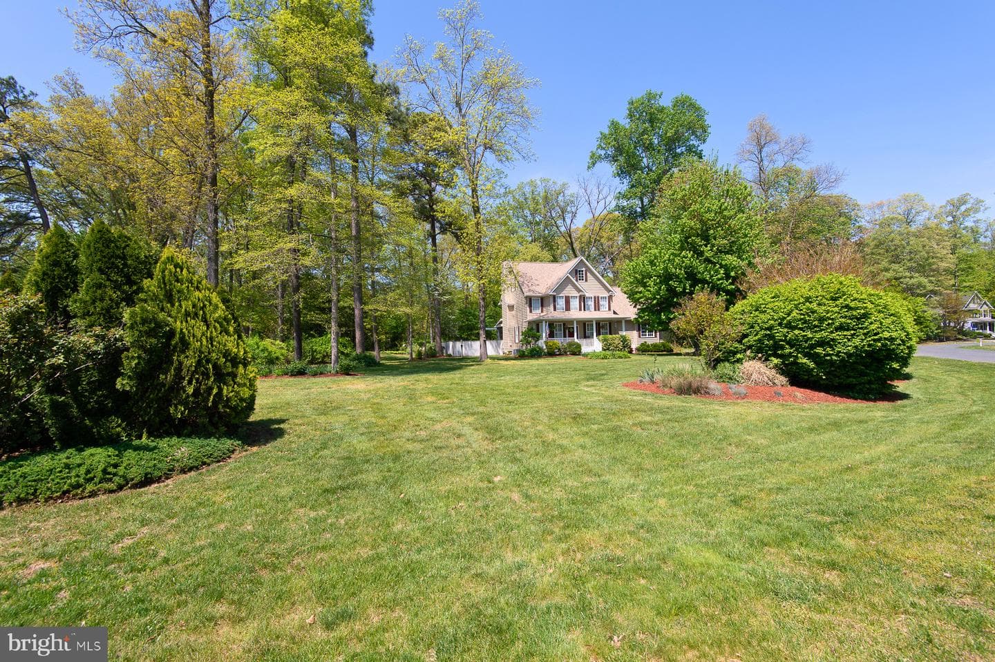 5585 Harmony Woods Drive photo 2