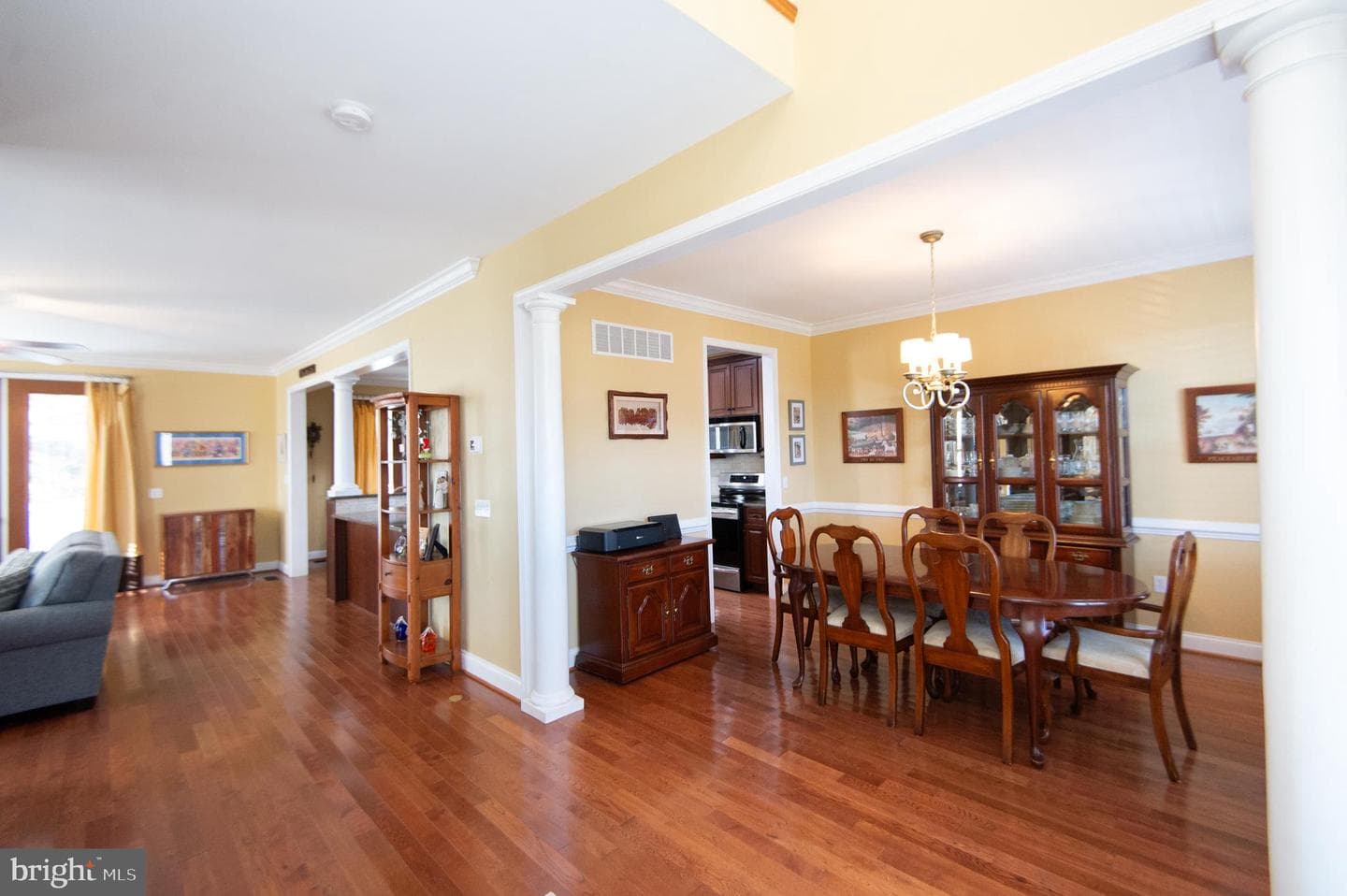 5585 Harmony Woods Drive photo 8