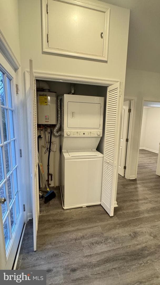318 Carter Avenue photo 12
