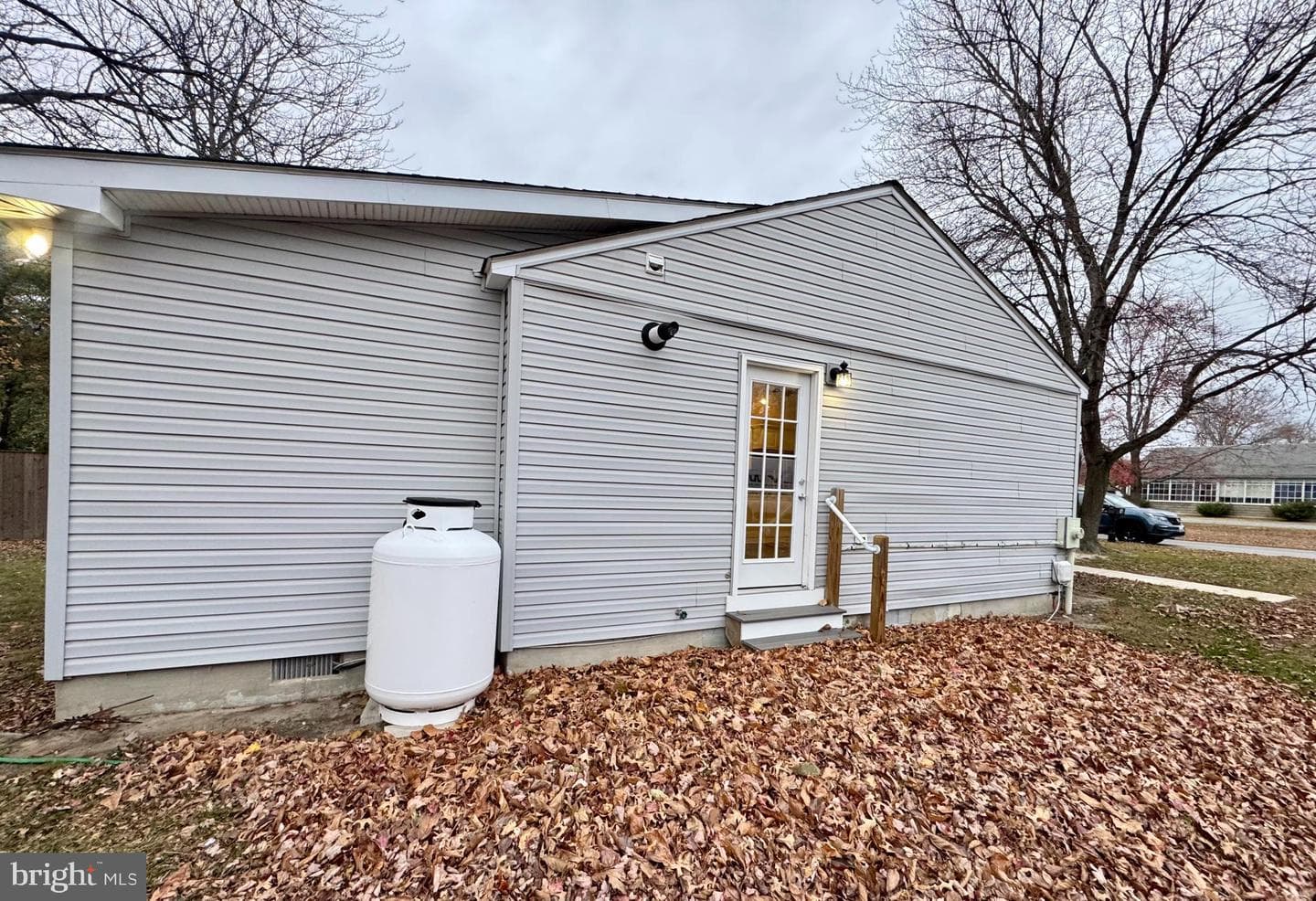 318 Carter Avenue photo 24