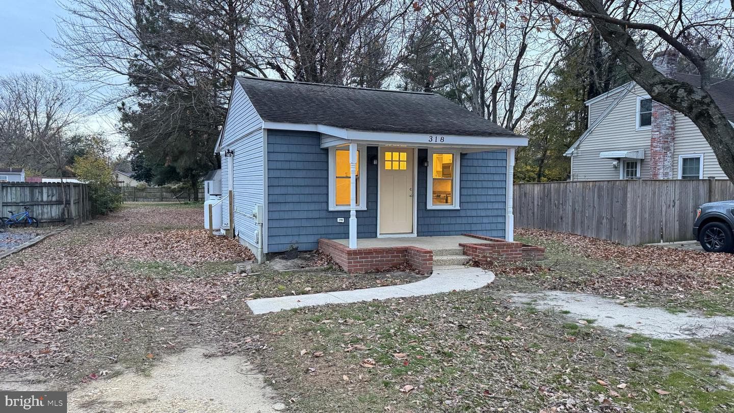 318 Carter Avenue photo 37