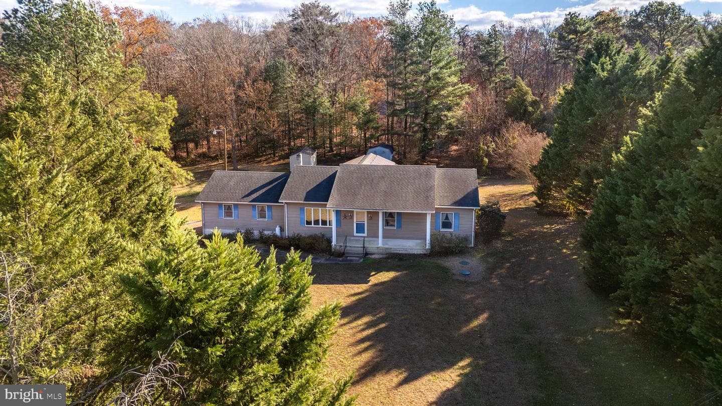 24029 Meadows Drive photo 10