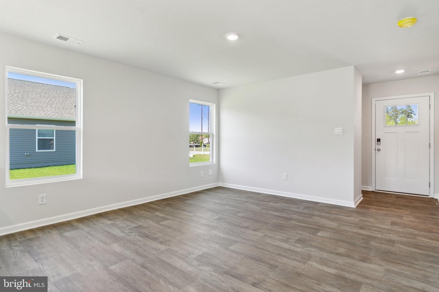 132 Hobbs Street photo 6