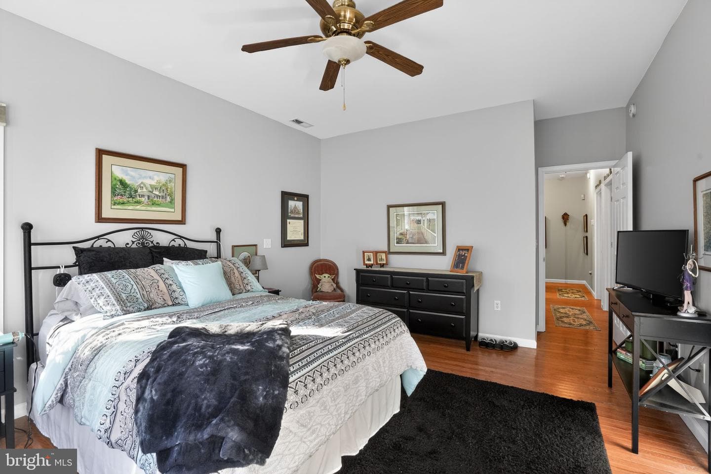 130 Charlotte Avenue photo 21