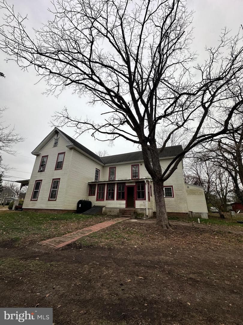 22060 Main Street photo 2