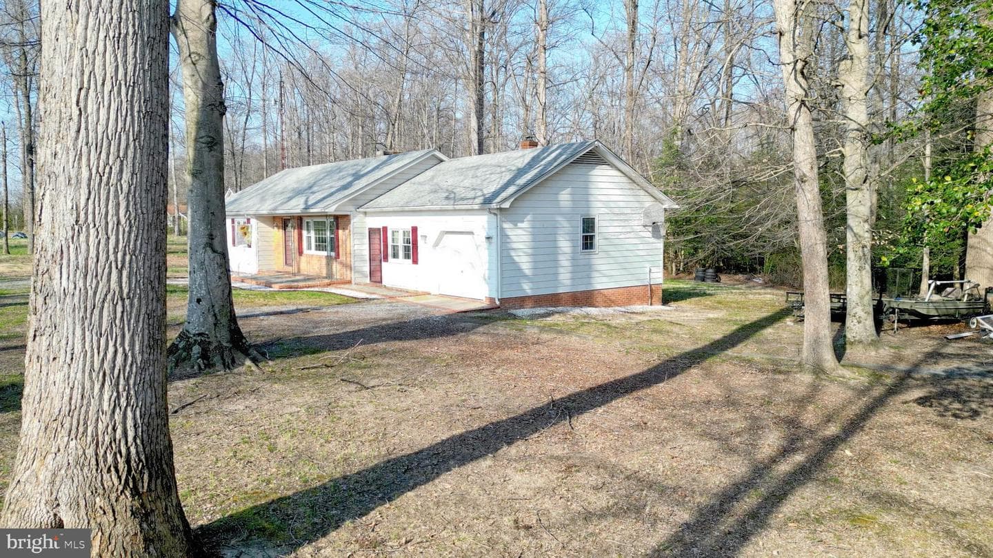 11305 River Road photo 4