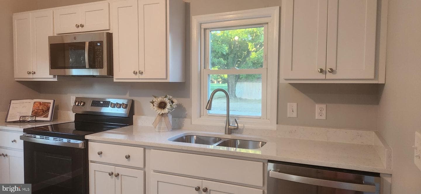 10819 Greensboro Road photo 11