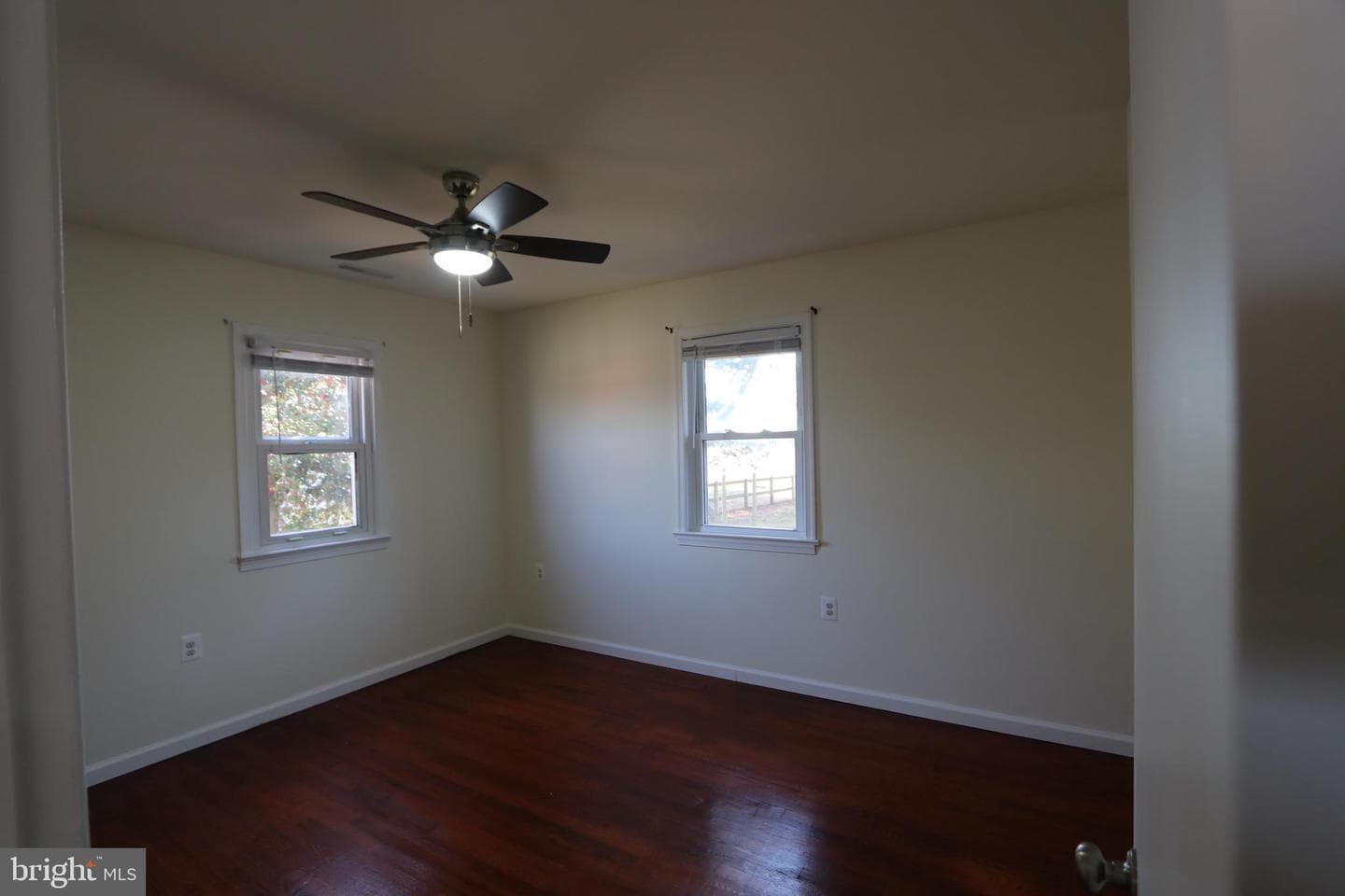 12658 Oakland photo 18