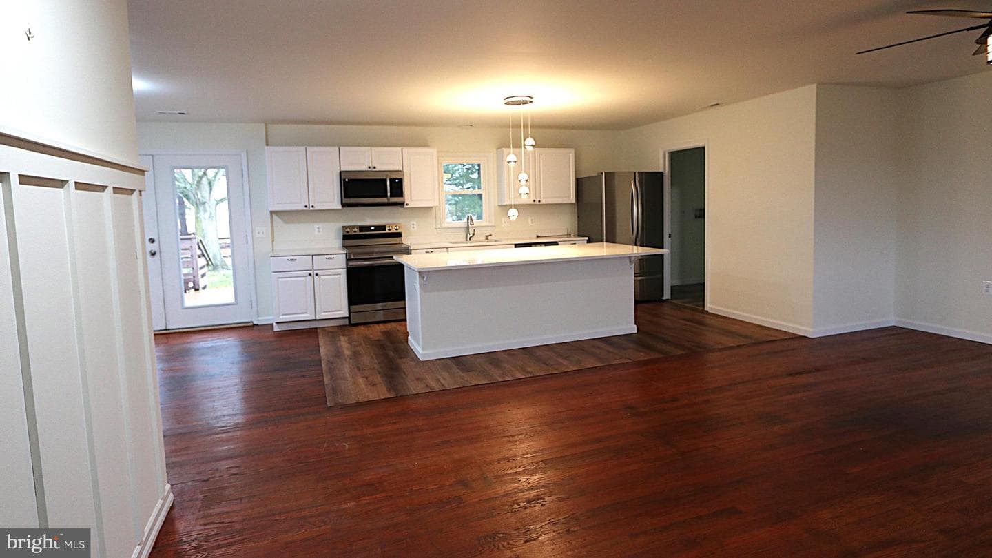 12658 Oakland photo 3