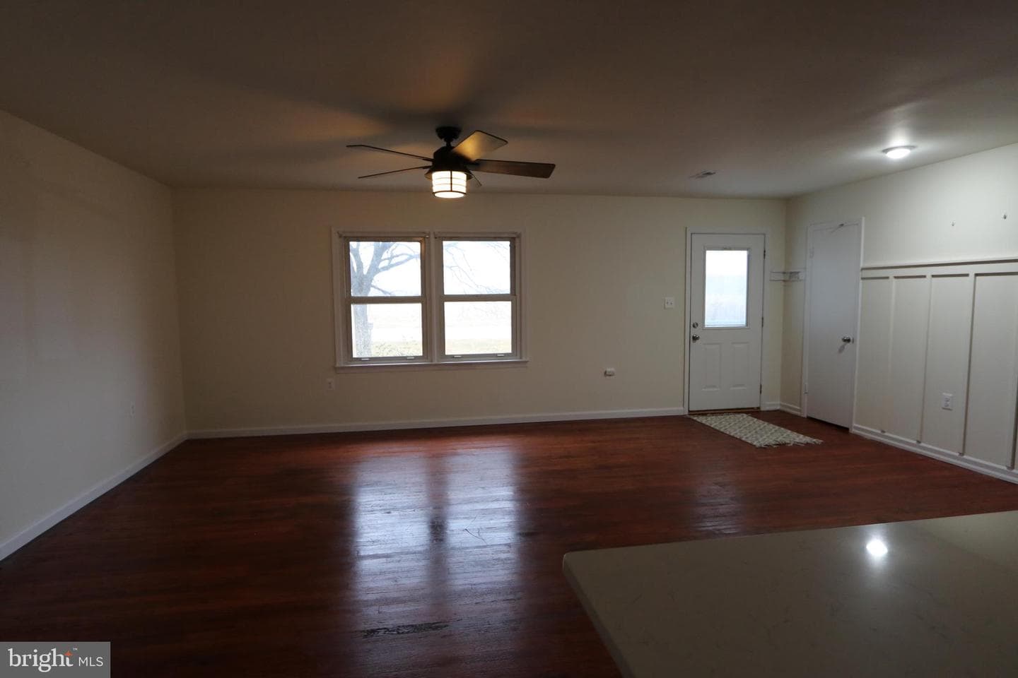 12658 Oakland photo 7