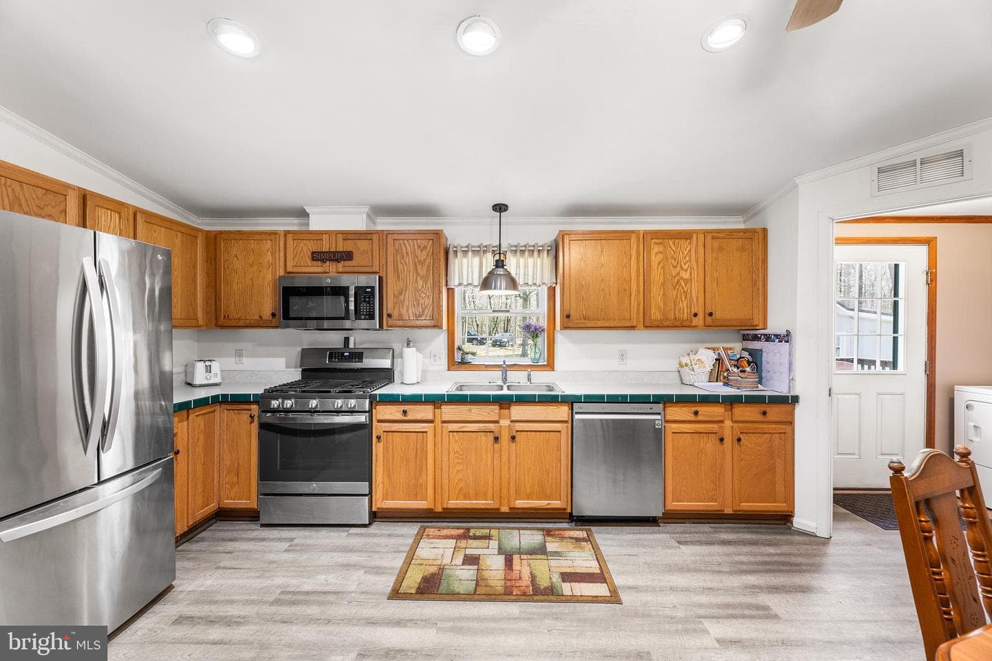 8409 Harmony Road photo 10