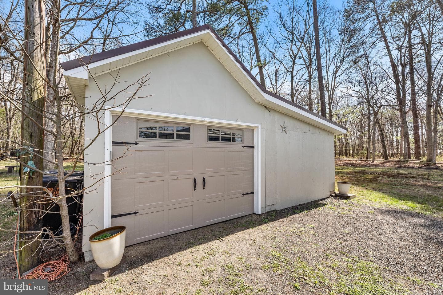 8409 Harmony Road photo 25