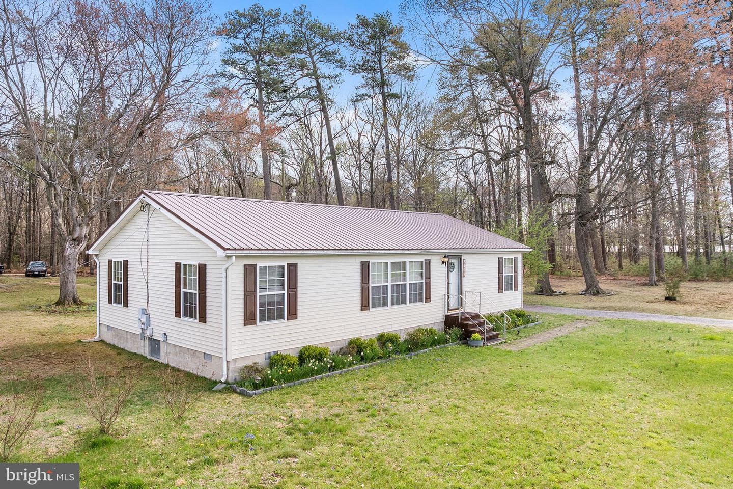 8409 Harmony Road photo 3