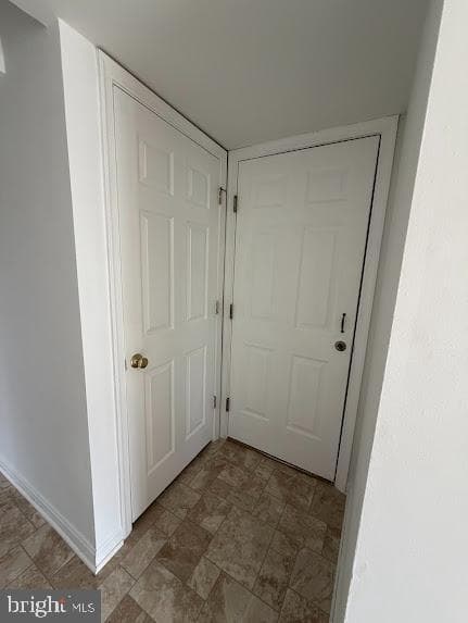 515 Vaughn Avenue photo 12