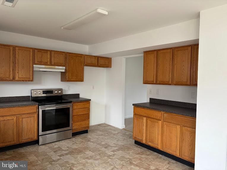515 Vaughn Avenue photo 9