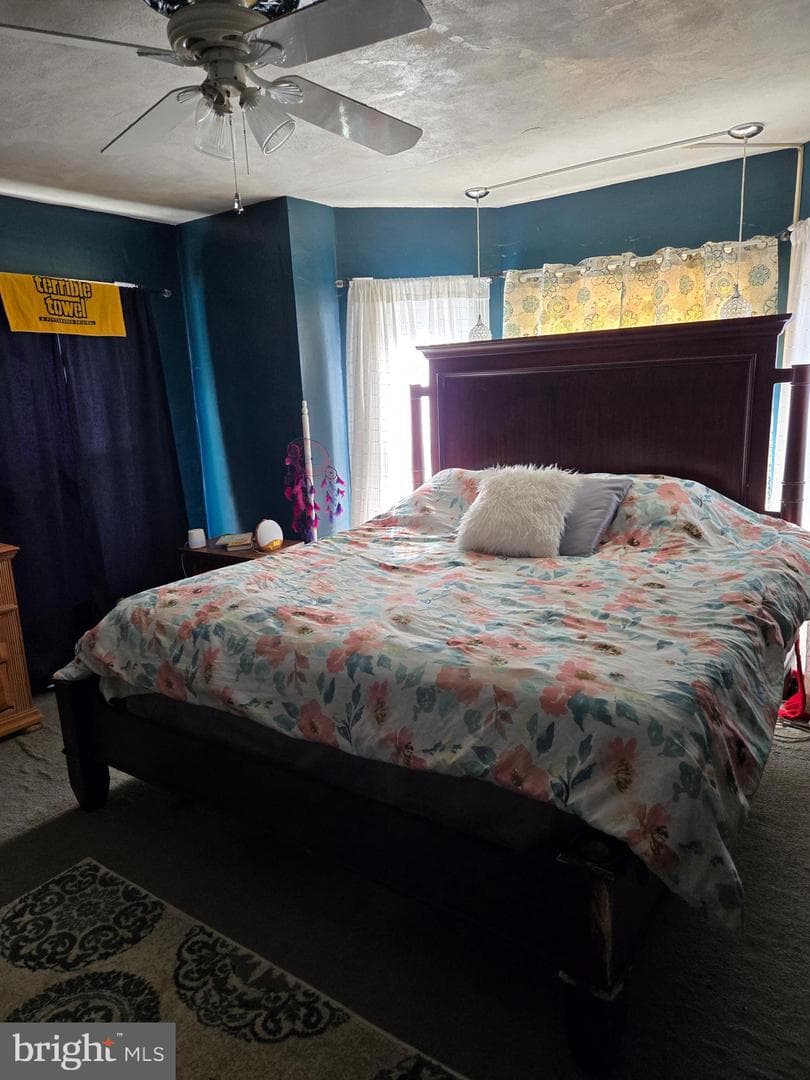 126 Maple Avenue photo 8