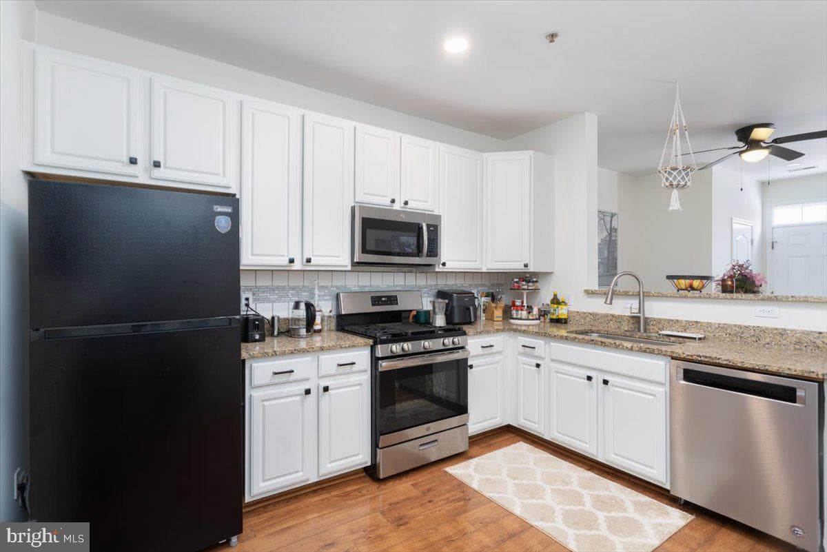 1204 Blue Heron Drive photo 13