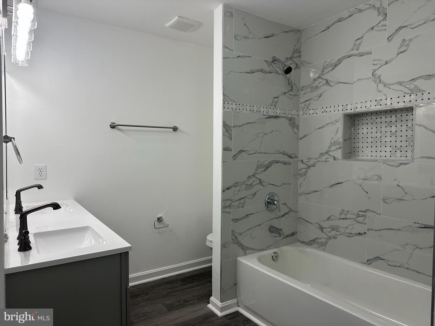 1404 Blue Heron Drive photo 26