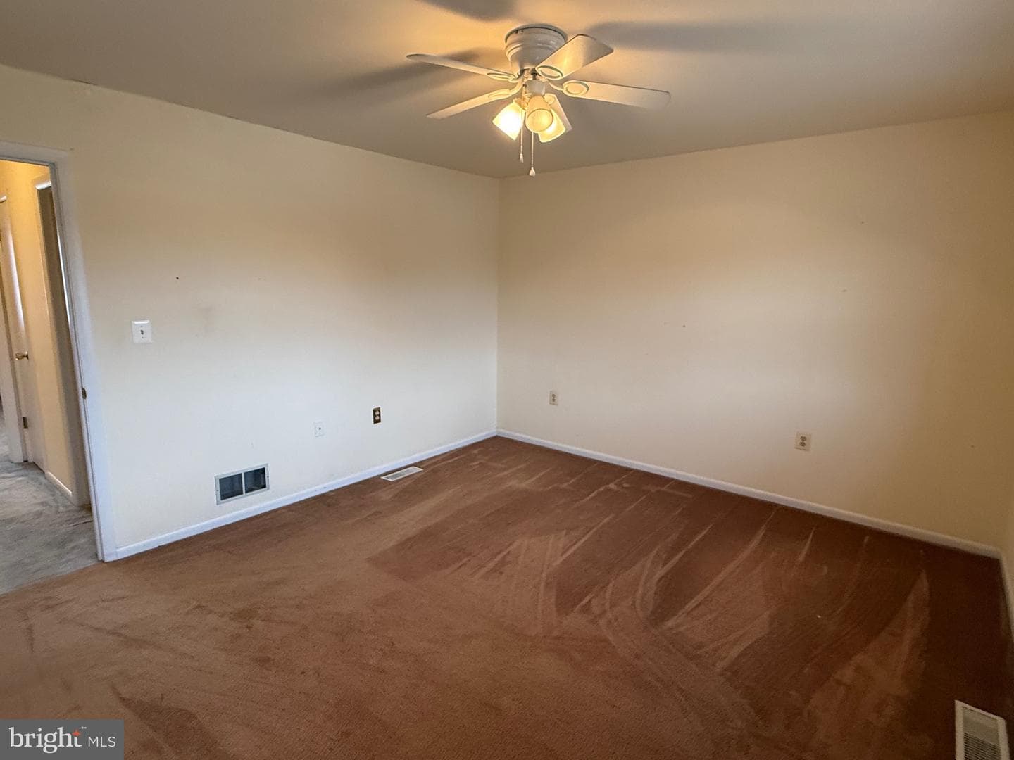 341 Academy Avenue photo 12
