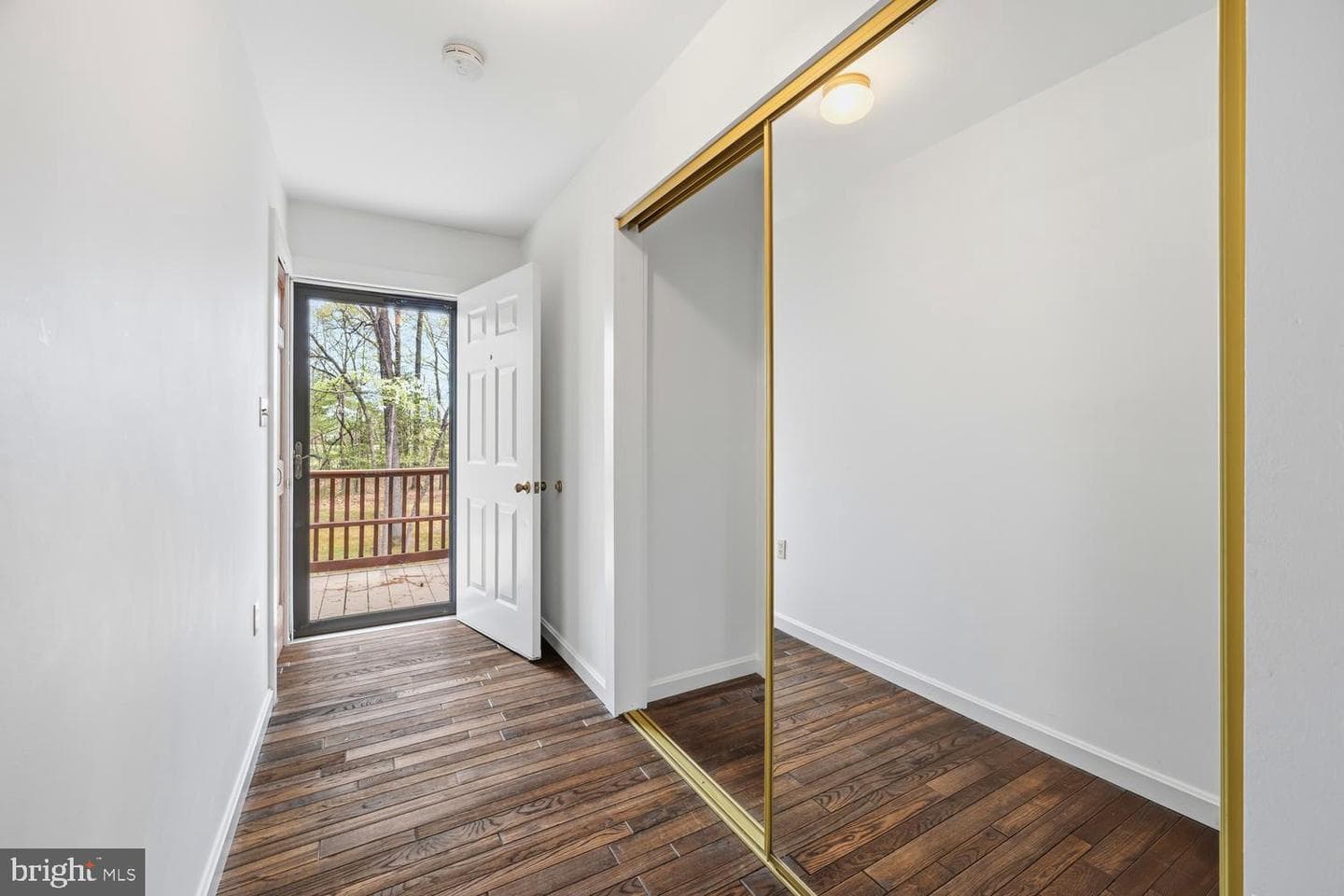 322 Deep Shore Road photo 42