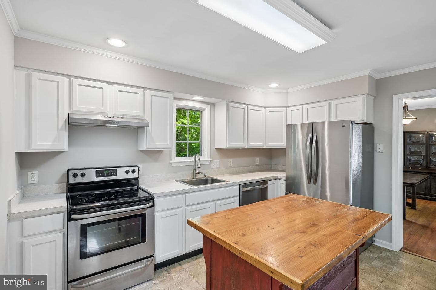 411 Mallard Drive photo 13