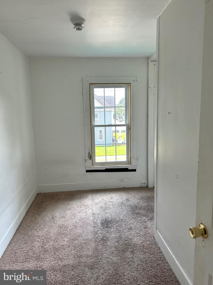 215 Academy Avenue photo 12