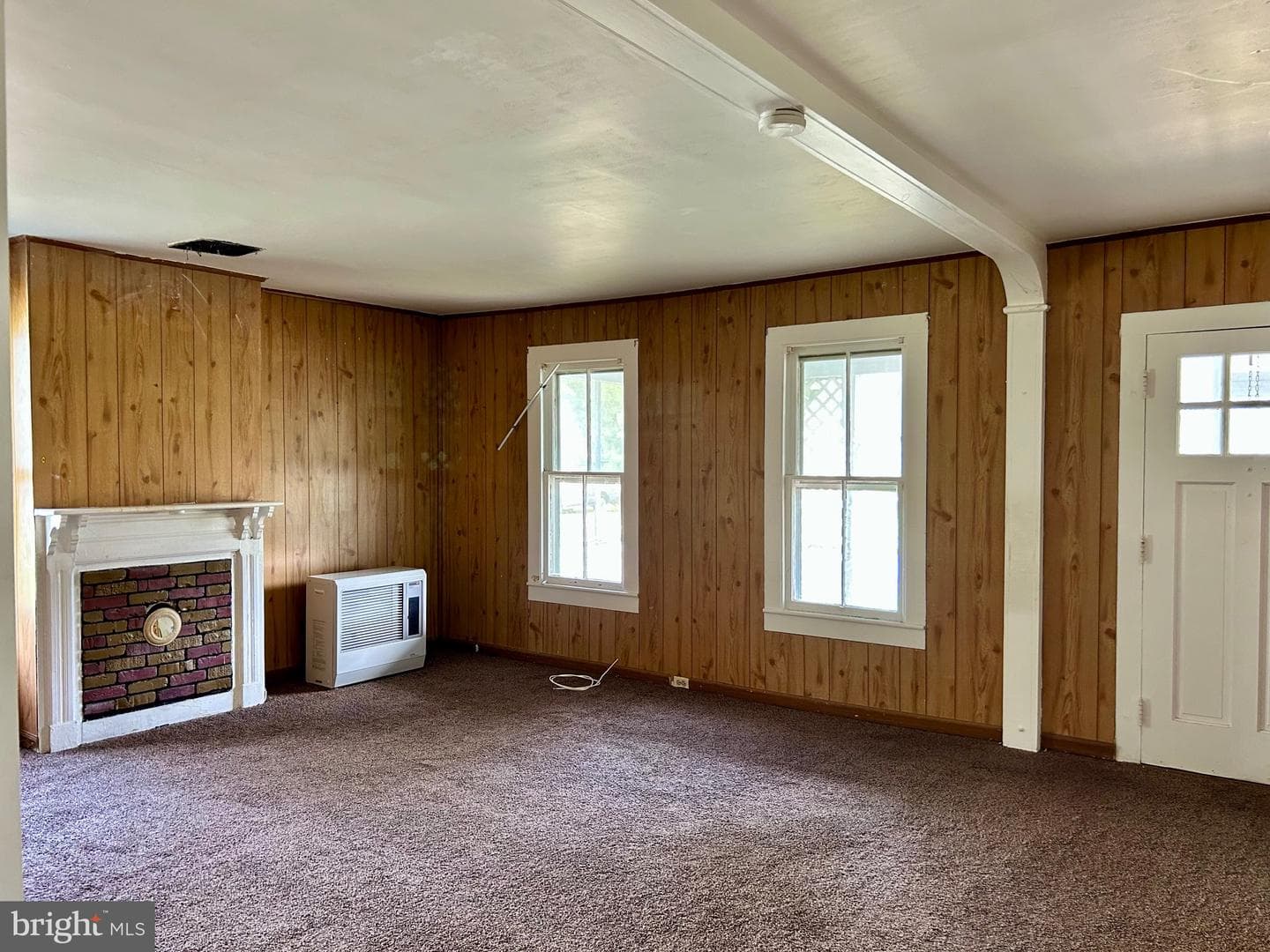 215 Academy Avenue photo 4