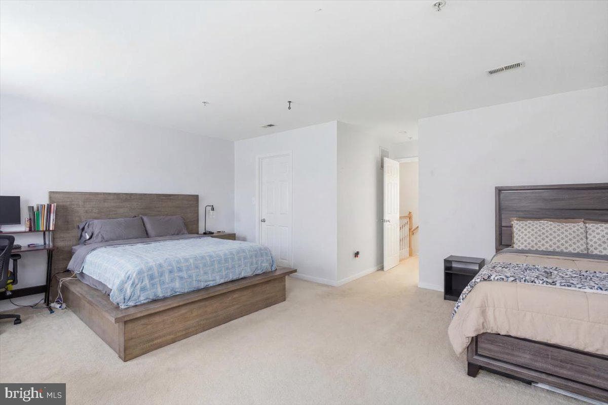 1304 Blue Heron Drive photo 12