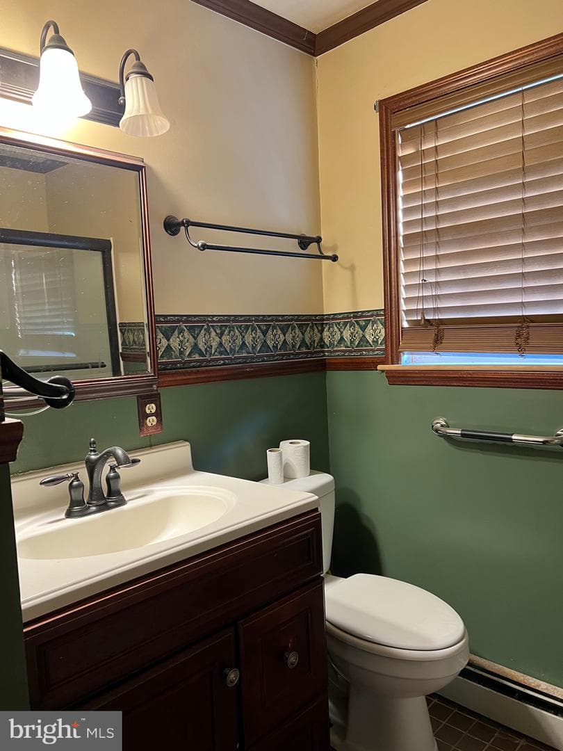 209 Reliance Avenue photo 14