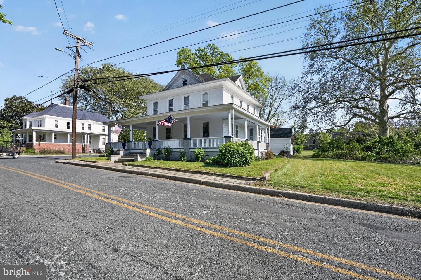 121 E Central Avenue photo 29