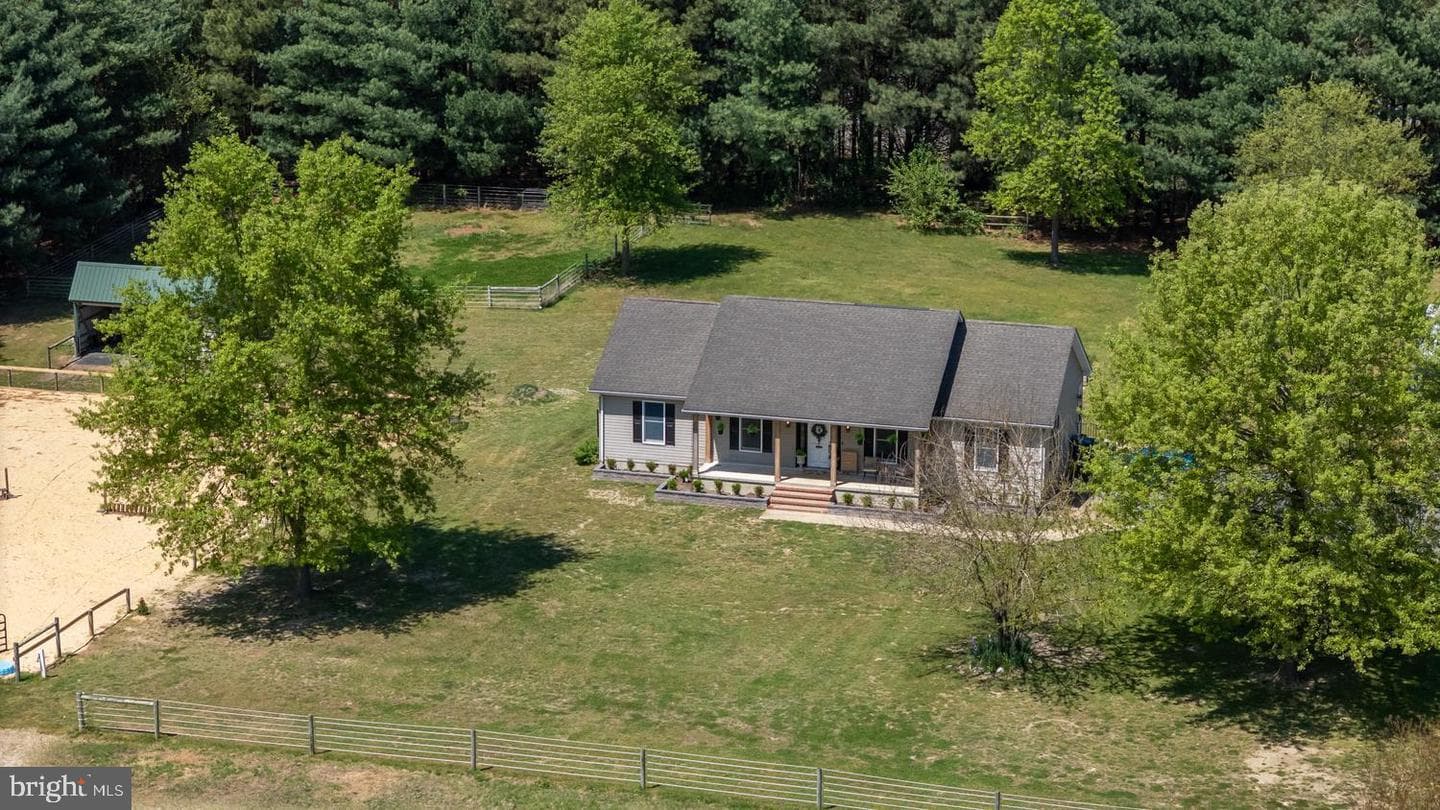 12104 Holly Road photo 10