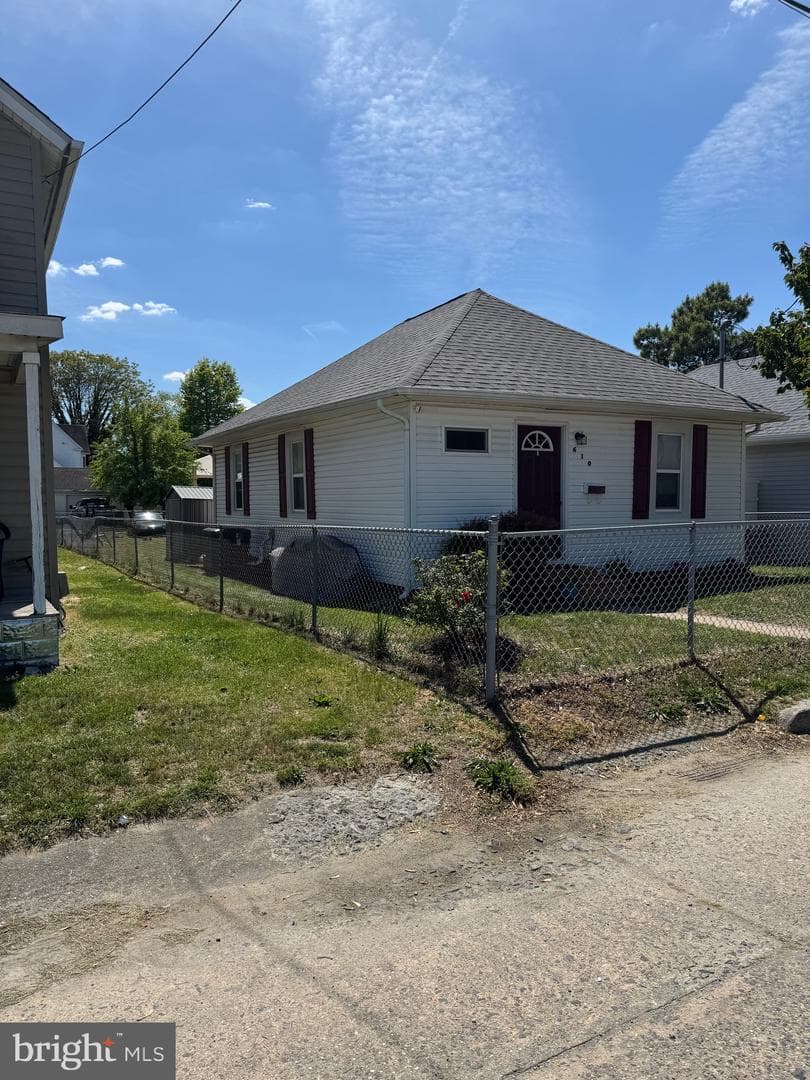 610 Lincoln Street