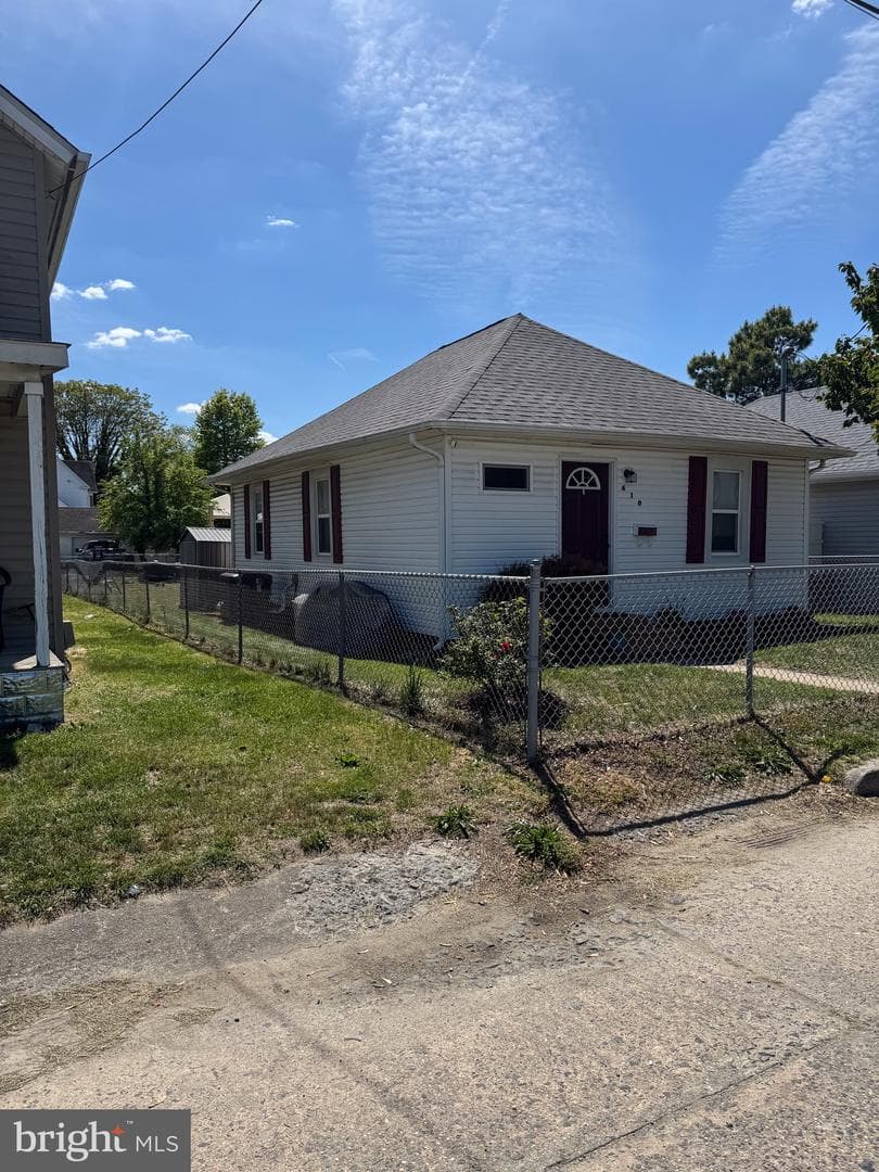 610 Lincoln Street photo 21