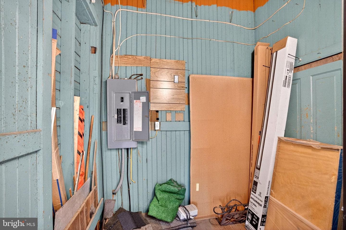 130 Halltown Road photo 8