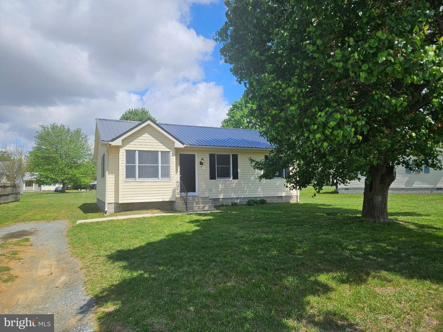 5 7th Street, Ridgely