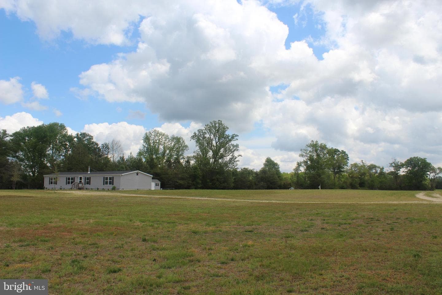 26784 Bilbrough Road photo 4