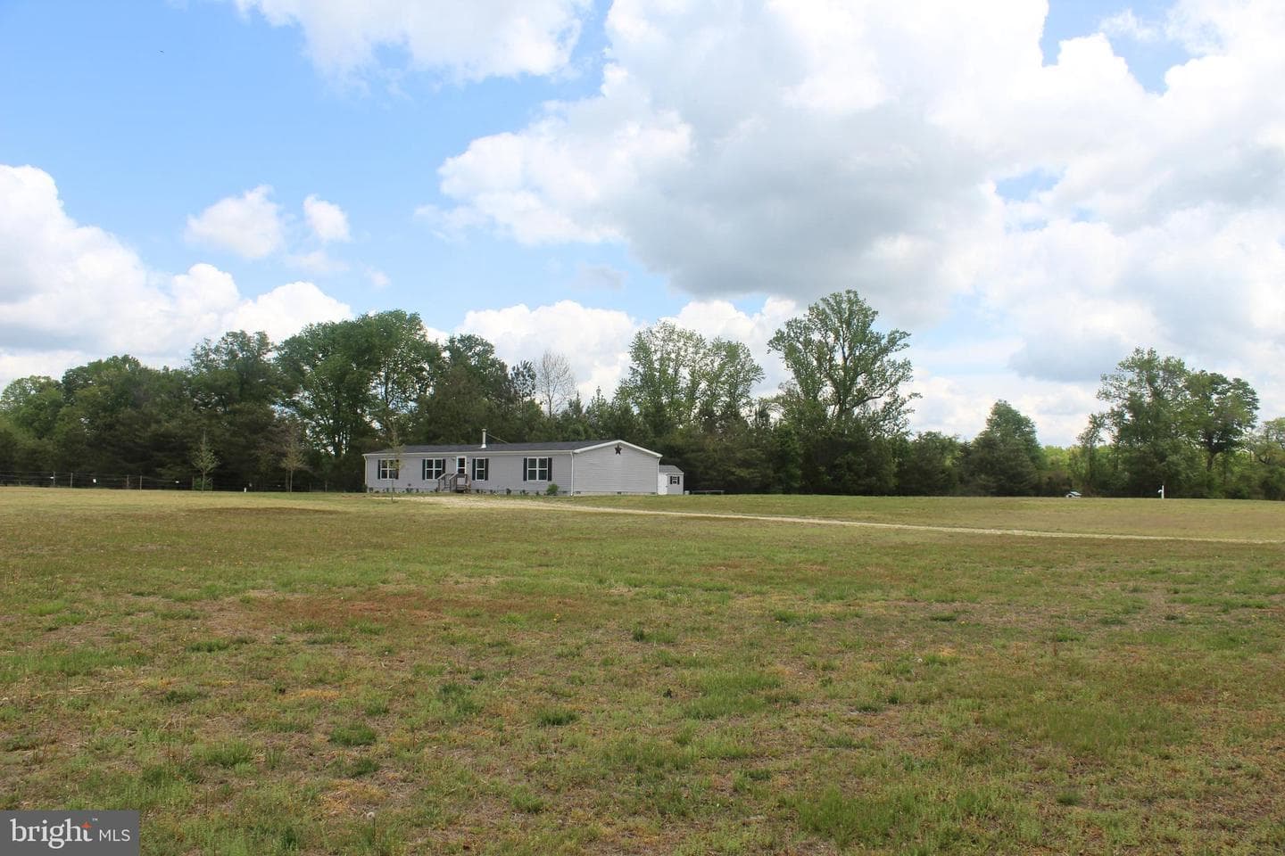 26784 Bilbrough Road photo 5
