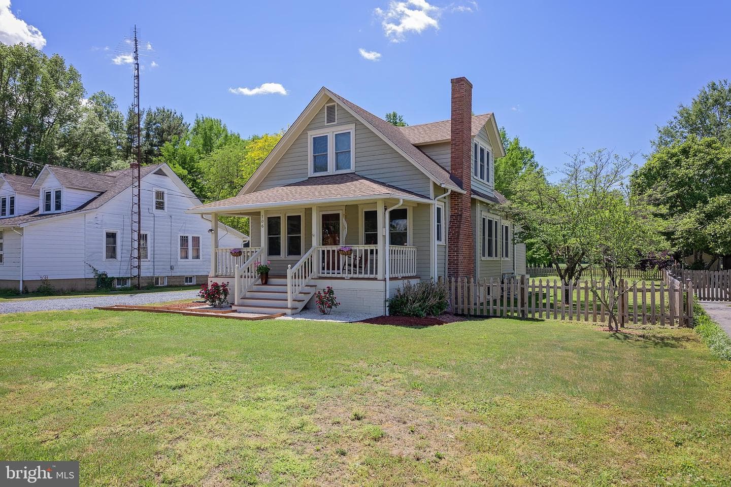 106 Main Street, Preston