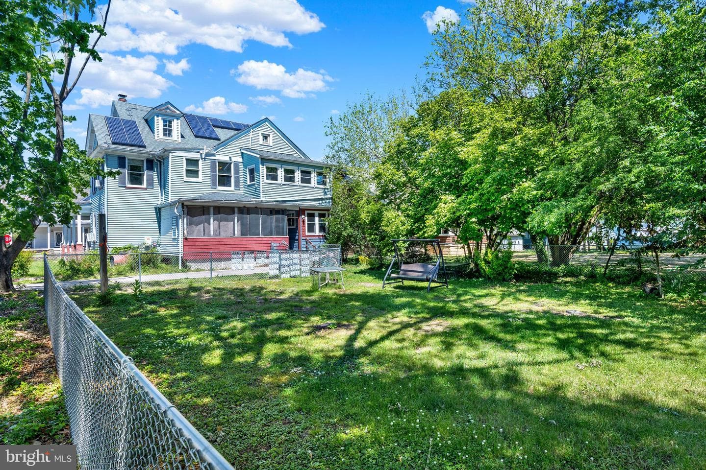 209 W Sunset Avenue photo 42