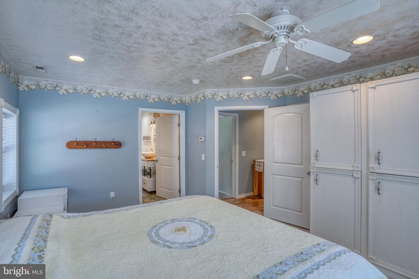 132 Deep Shore Road photo 15