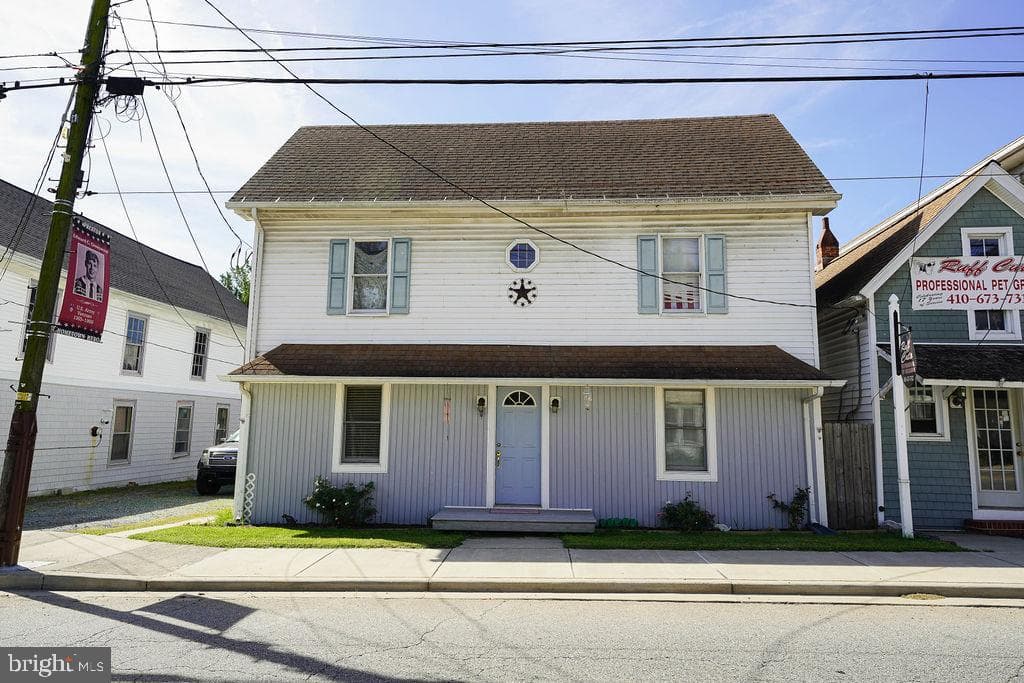 212 Main Street, Preston