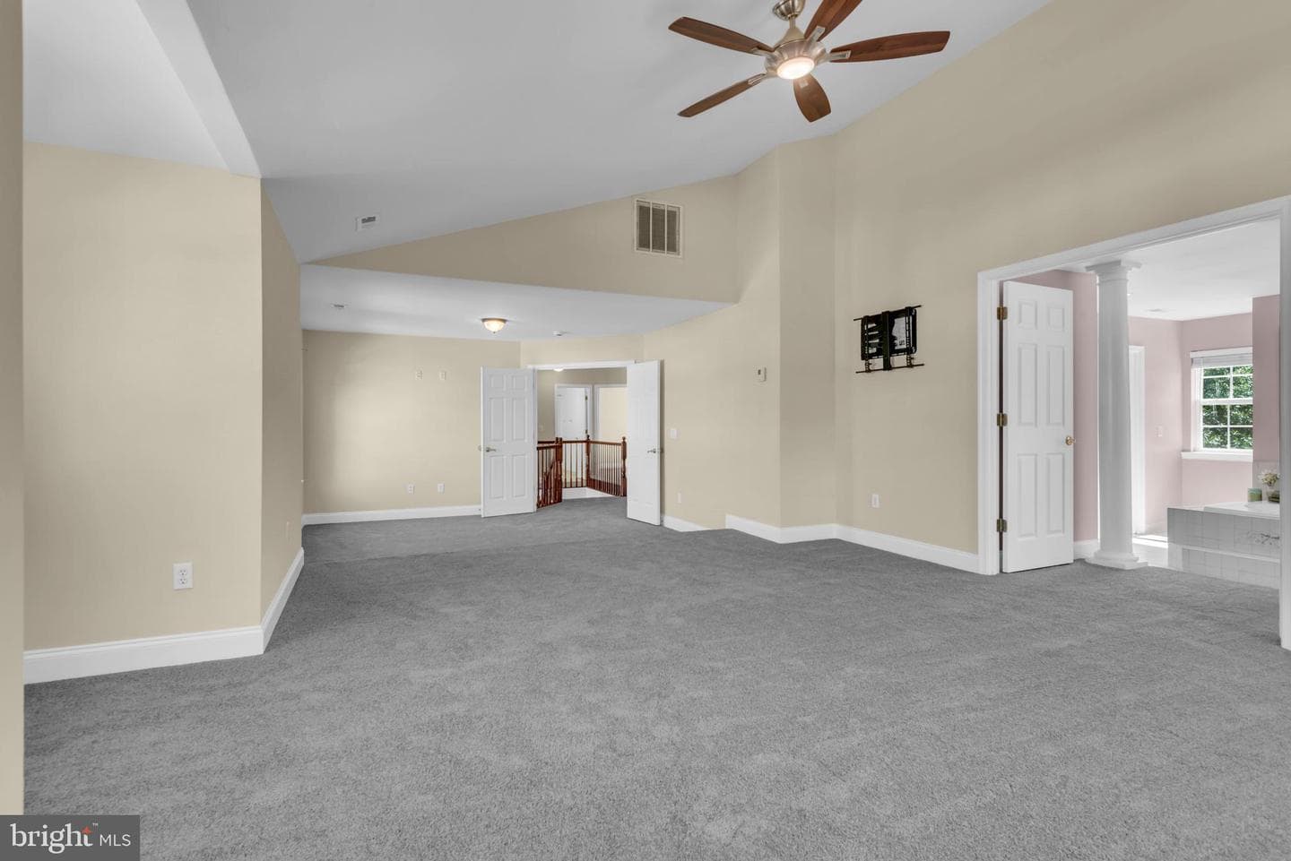 109 Briarwood Circle photo 40