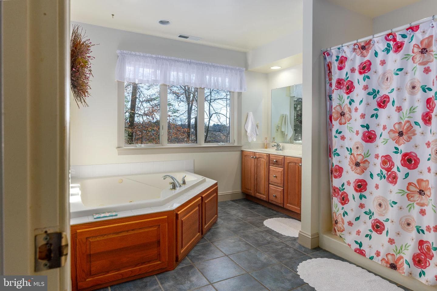 8605 Hickory Place photo 21