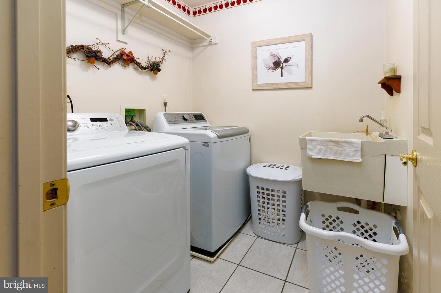8605 Hickory Place photo 28