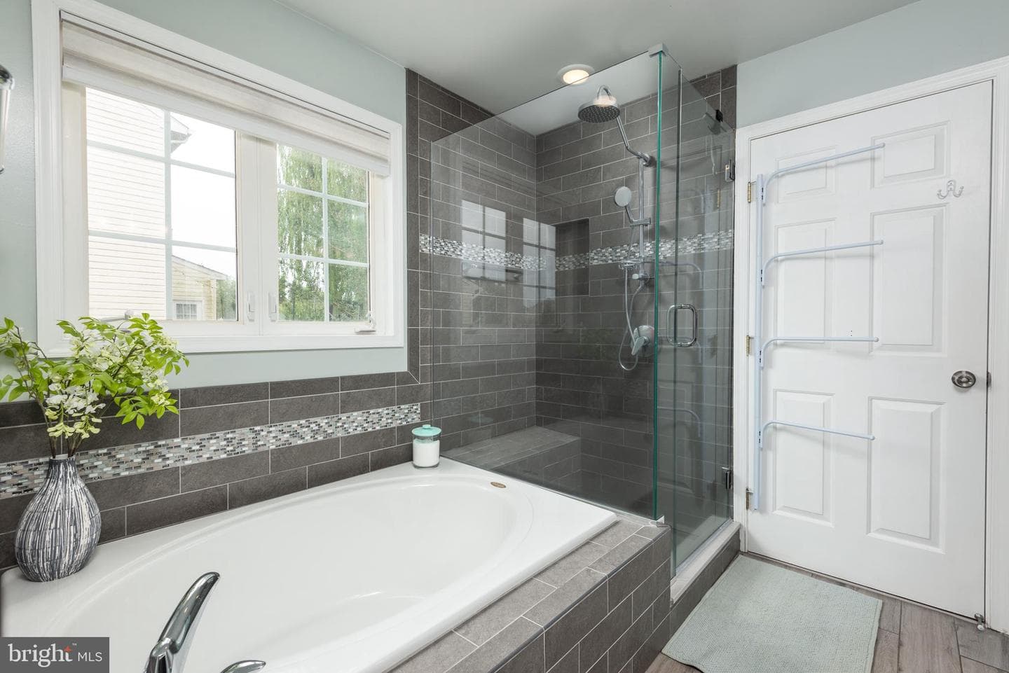 7 Lister Lane photo 18